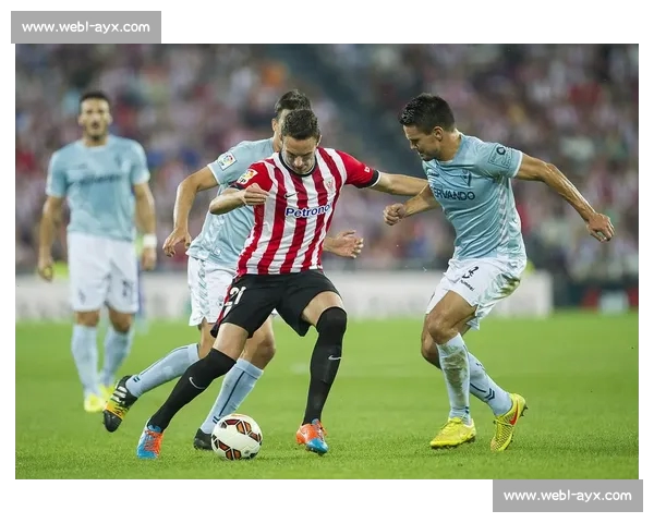 塞维利亚锁定阿根廷铁卫！塔利亚菲科自由身加盟在即，欧联冠军再补强