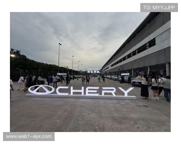 浙赛之夜！艾瑞泽 8 PRO 重新定义家用性能车新高度